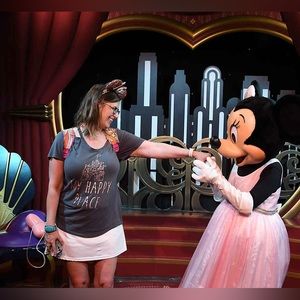 Walt Disney World Resort “My Happy Place” Cold Shoulder top Size L